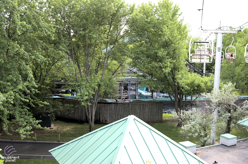 River Rapids Log Flume