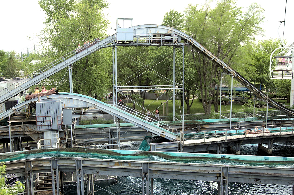 River Rapids Log Flume