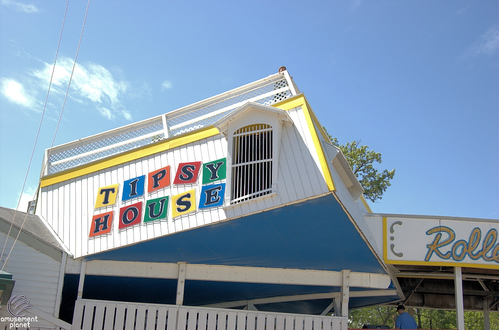 Tipsy House