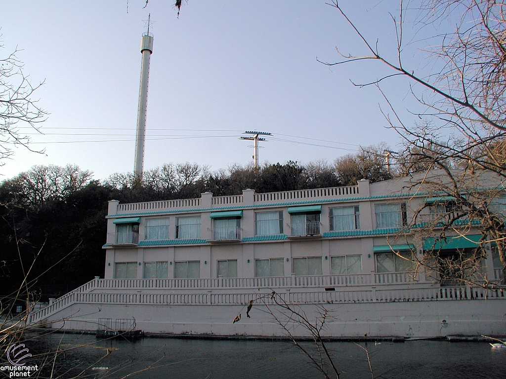 Aquarena Springs Inn (Texas Rivers Center)