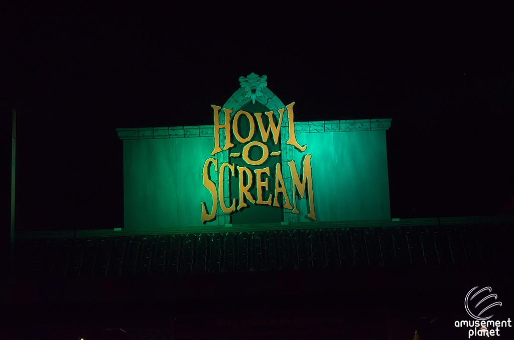 Howl-O-Scream 2013