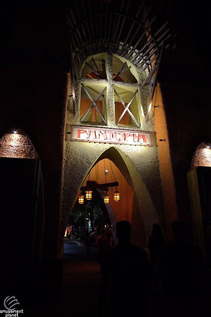 Howl-O-Scream 2025