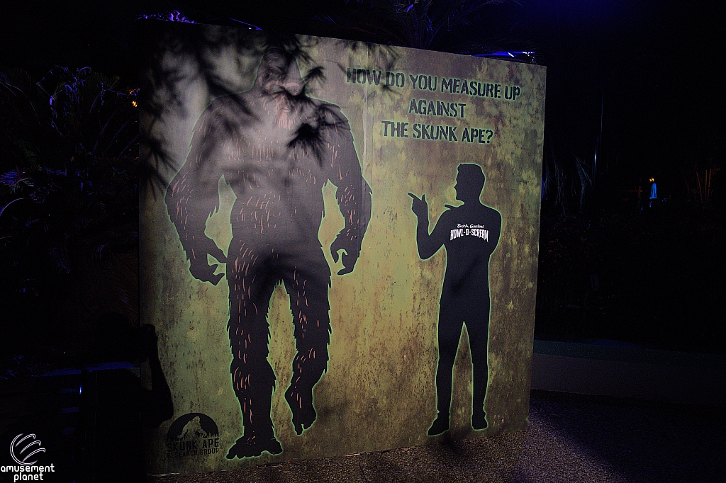 Howl-O-Scream 2025
