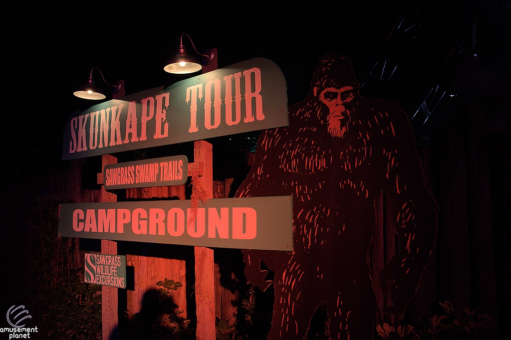 Howl-O-Scream 2025