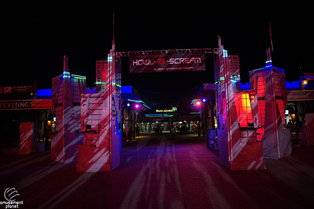 Howl-O-Scream 2025