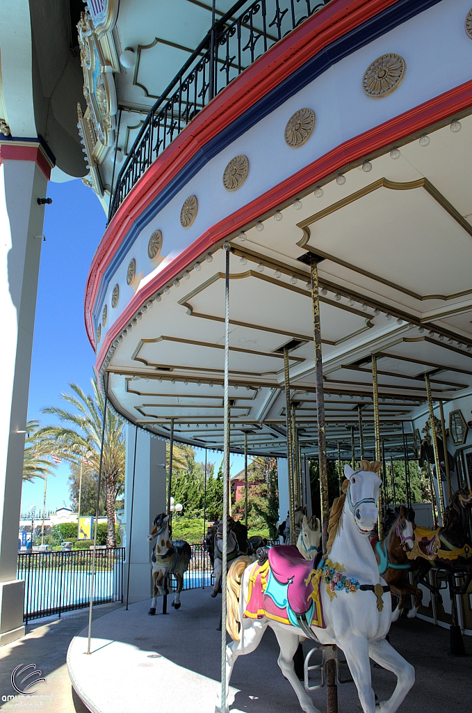 Carousel Columbia