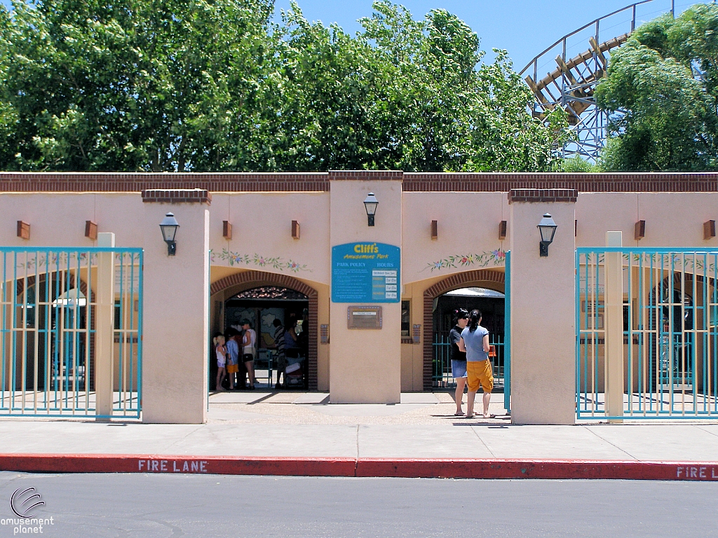 Cliff's Amusement Park