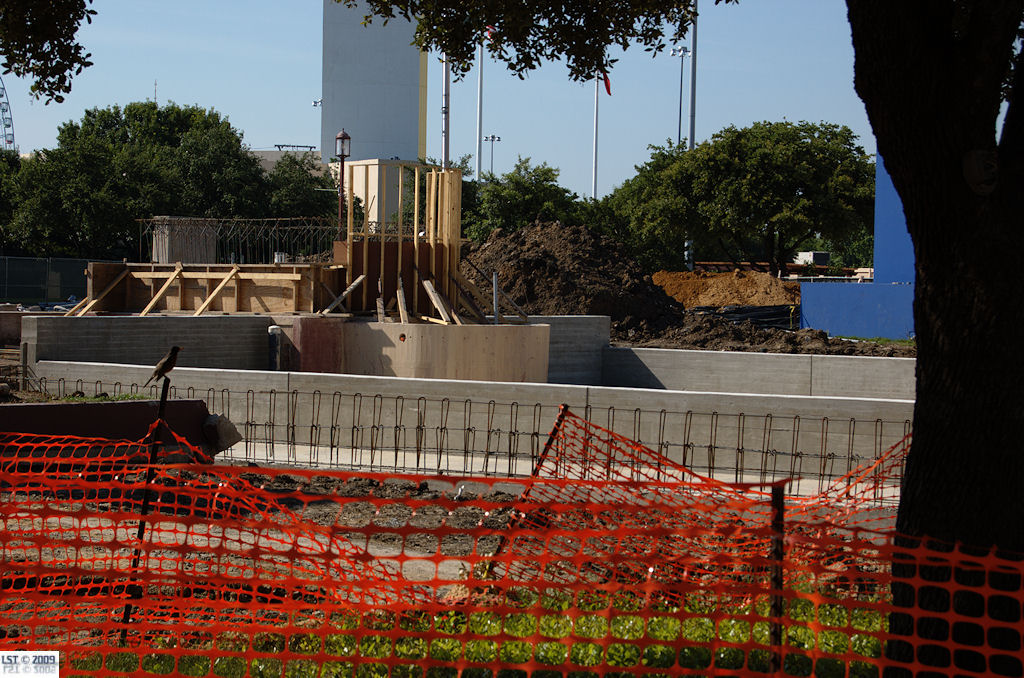Esplanade Construction