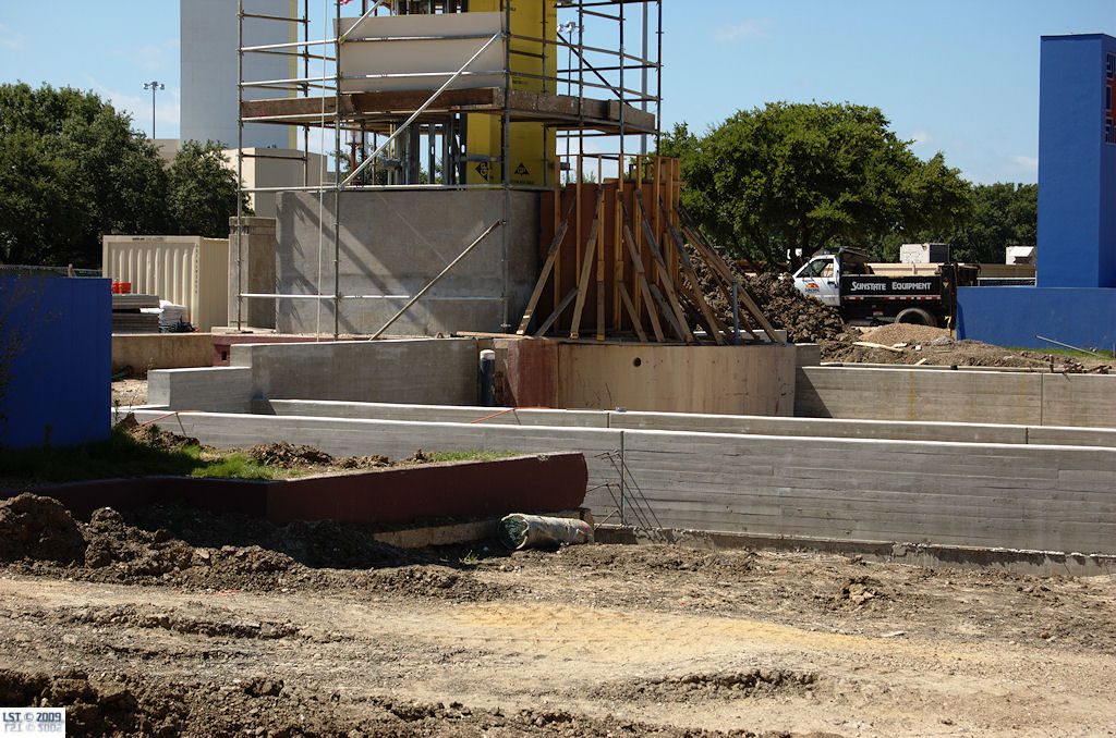 Esplanade Construction