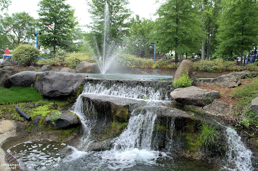 Carowinds