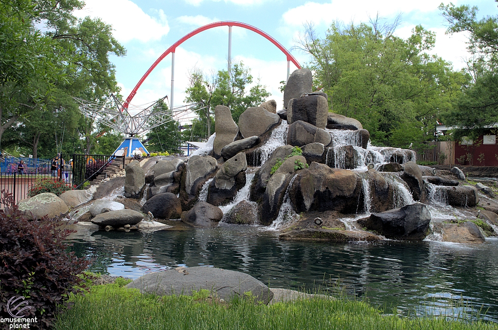 Carowinds