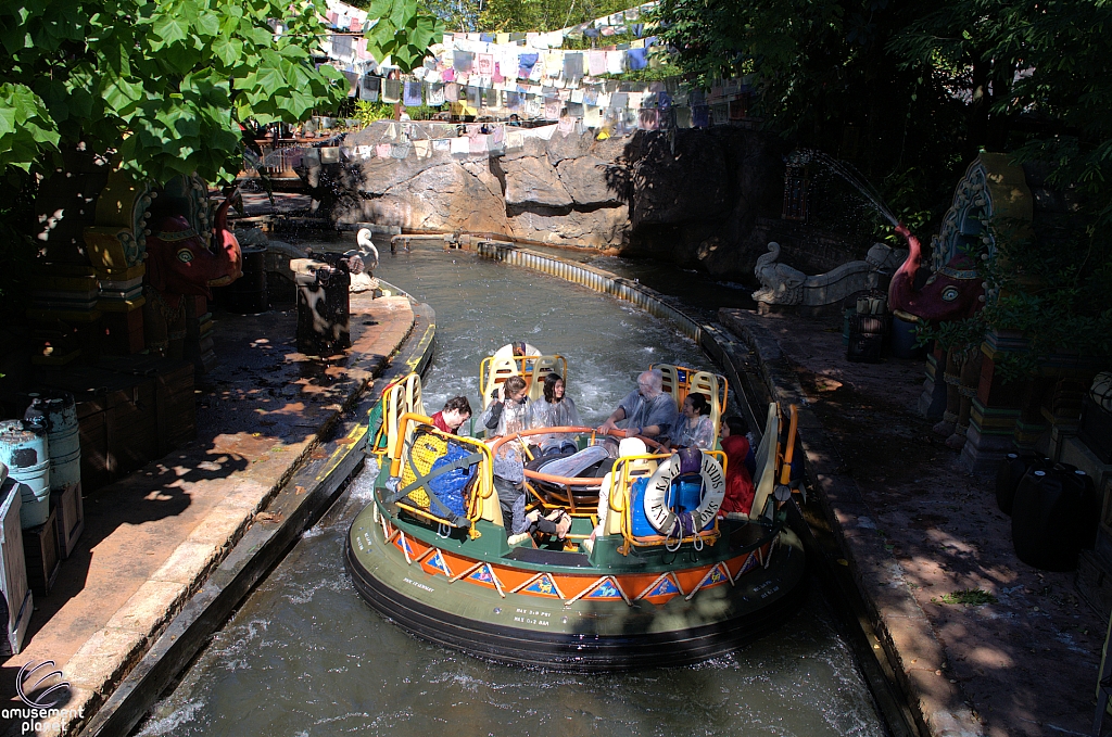 Kali River Rapids