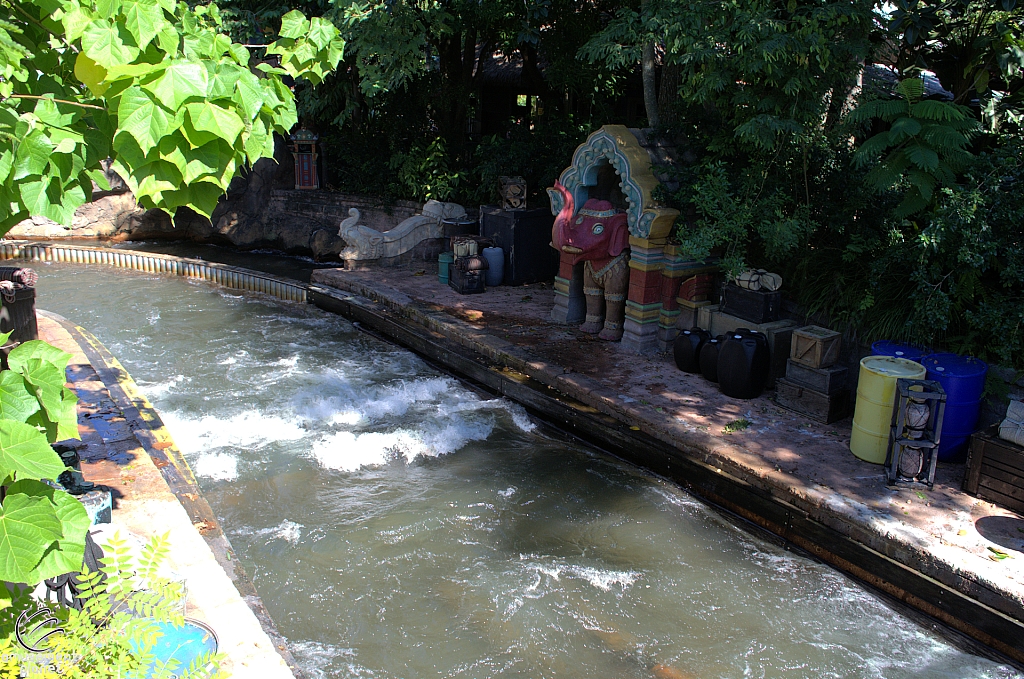 Kali River Rapids