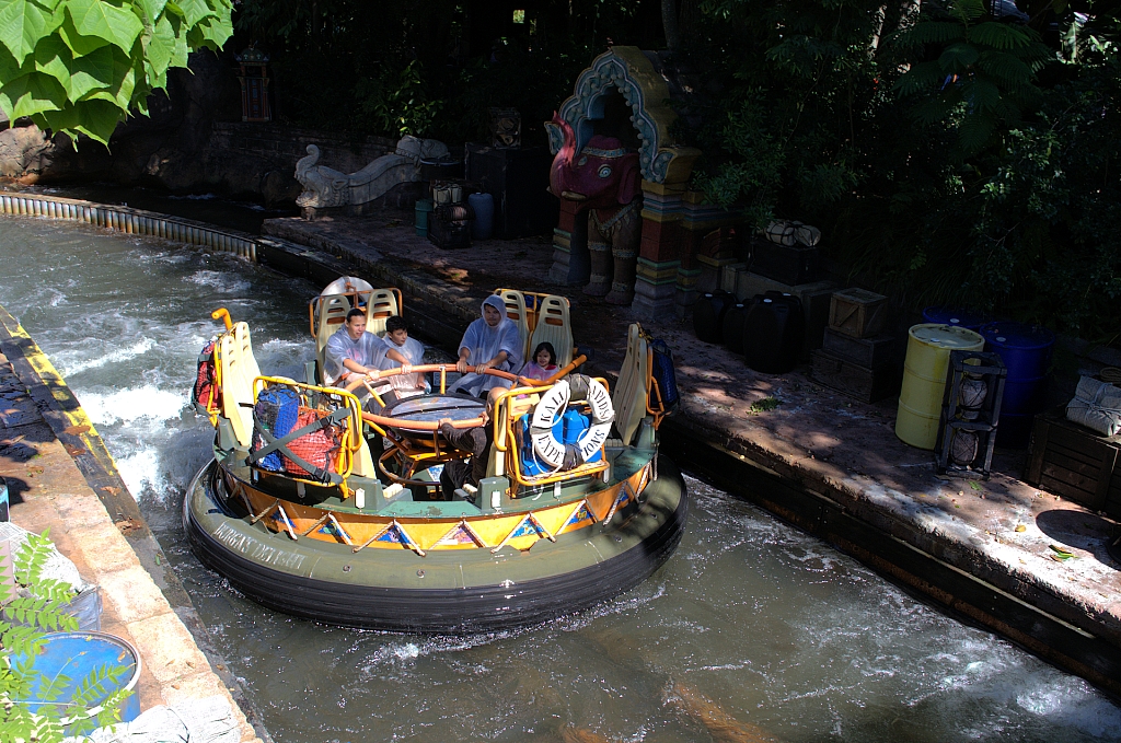 Kali River Rapids