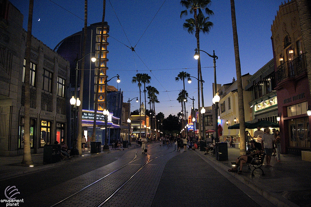 Hollywood Land