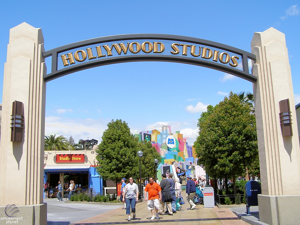 Hollywood Land
