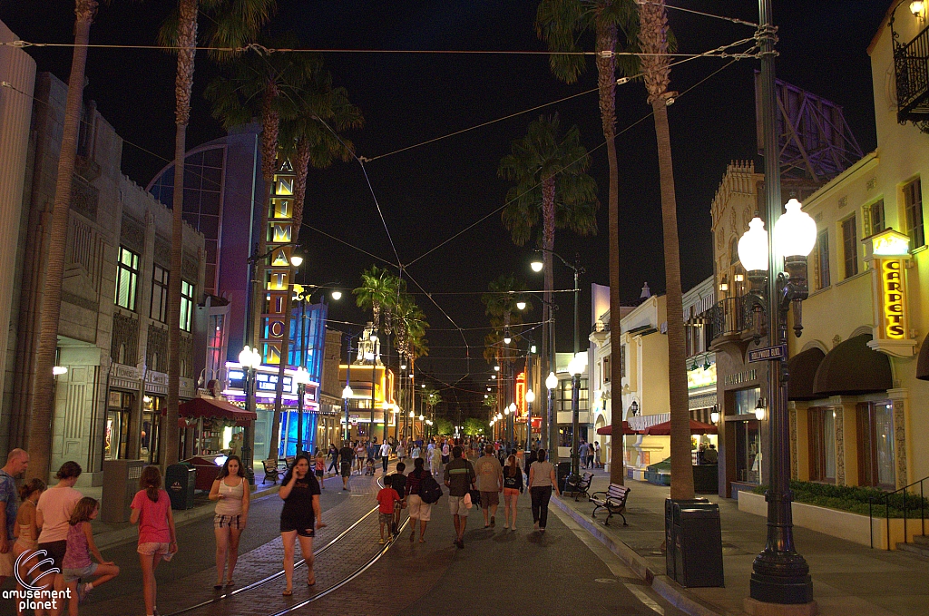 Hollywood Land
