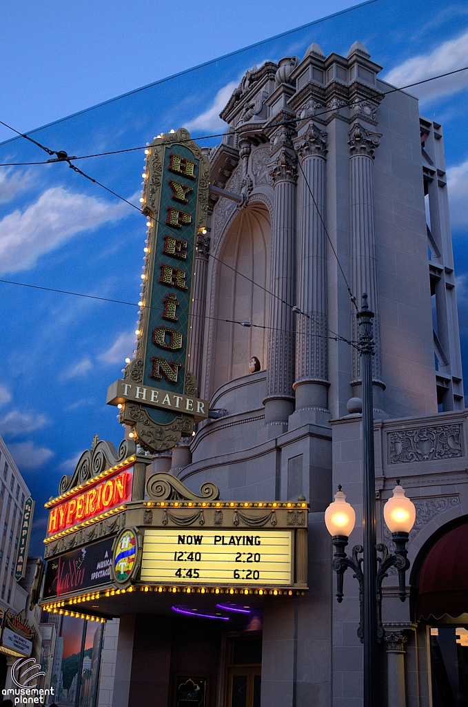 Hollywood Land