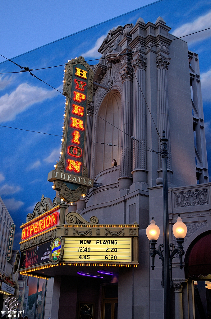 Hollywood Land