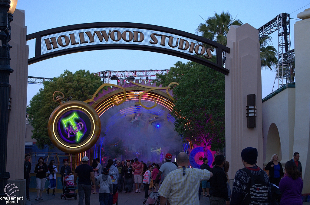 Hollywood Land