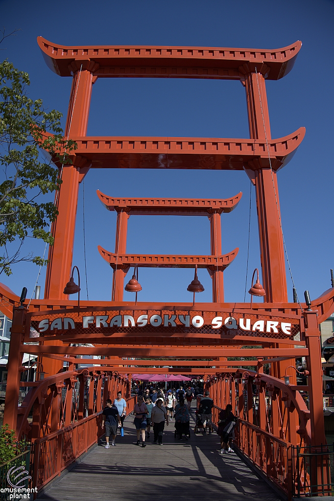 San Fransokyo Square