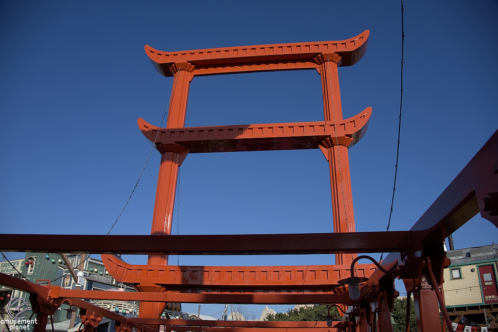San Fransokyo Square