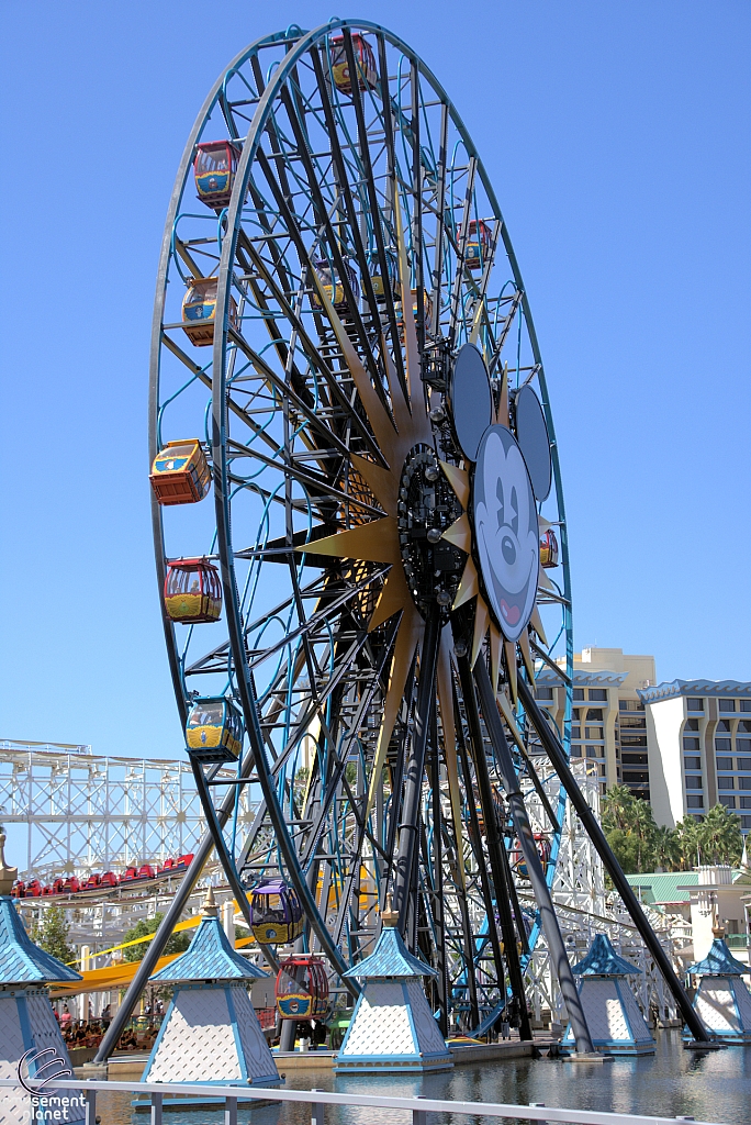 Pixar Pal-A-Round