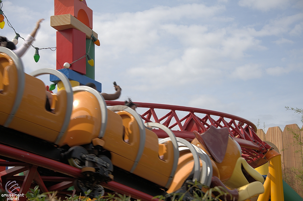 Slinky Dog Dash