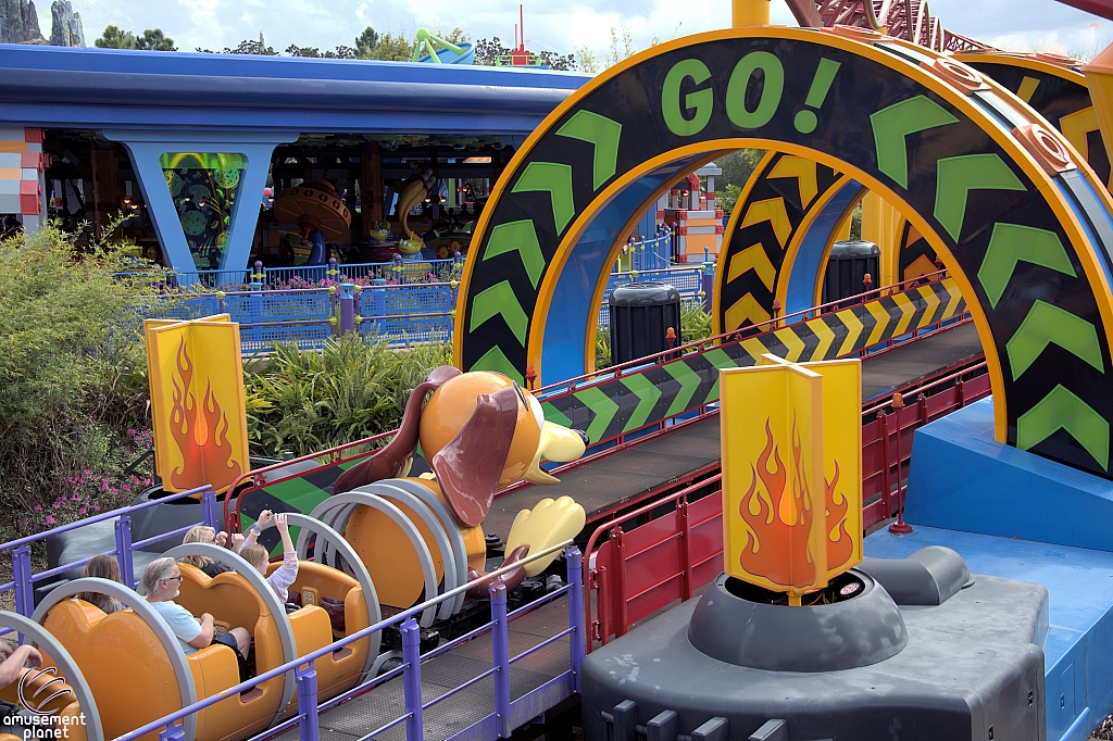 Slinky Dog Dash