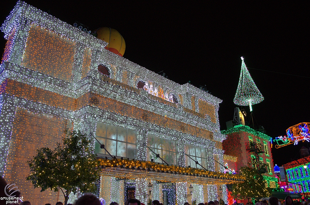 Osborne Family Spectacle of Dancing Lights