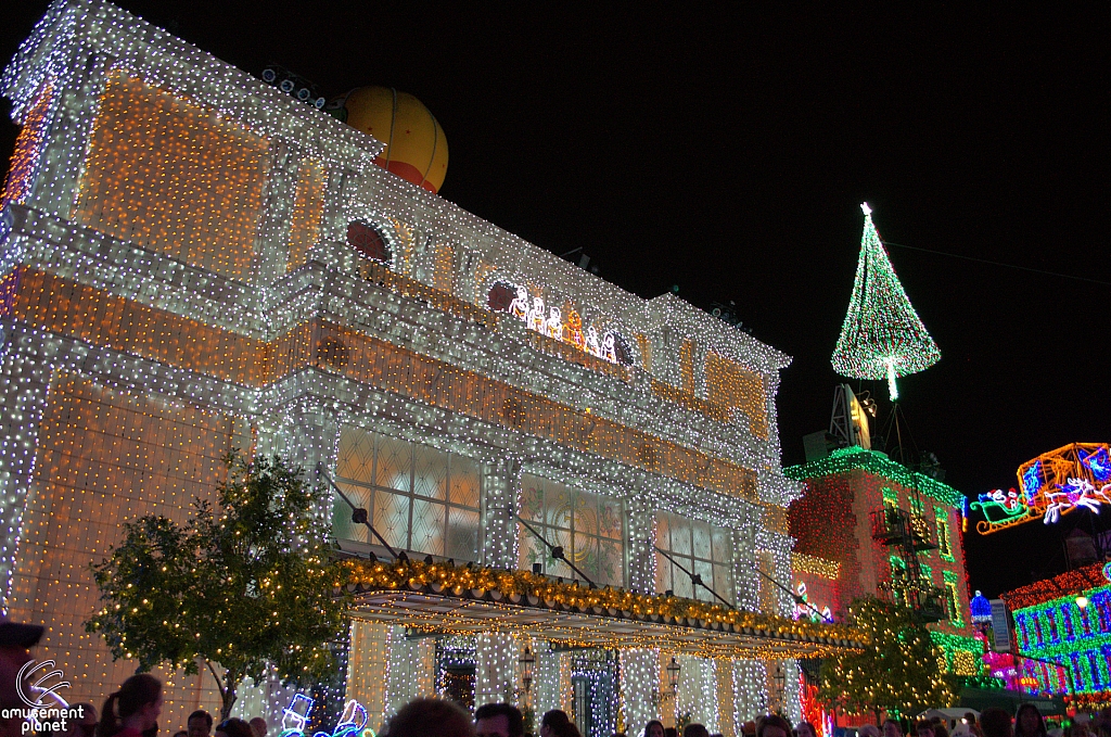 Osborne Family Spectacle of Dancing Lights