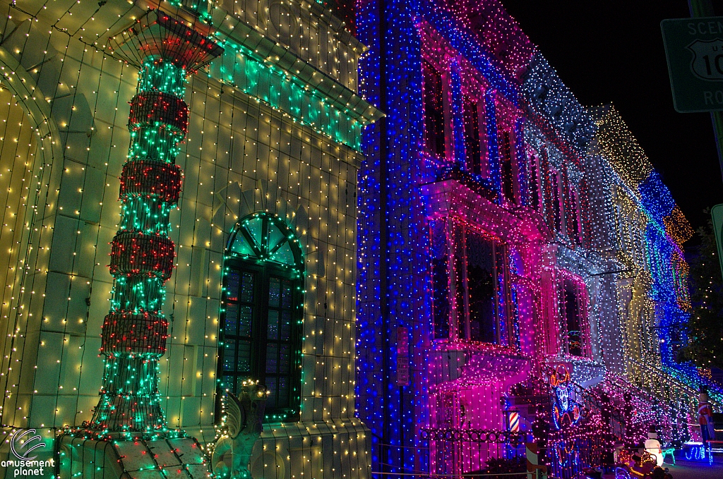 Osborne Family Spectacle of Dancing Lights