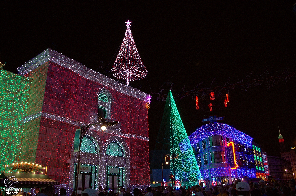 Osborne Family Spectacle of Dancing Lights