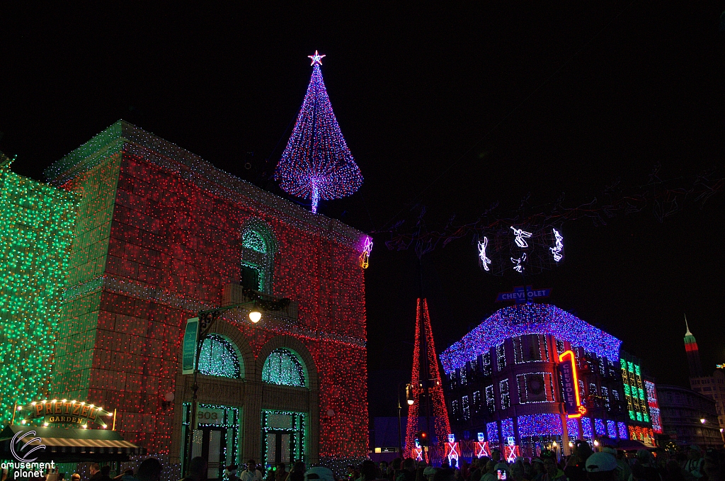 Osborne Family Spectacle of Dancing Lights