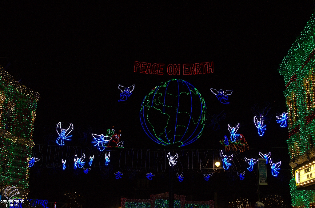 Osborne Family Spectacle of Dancing Lights