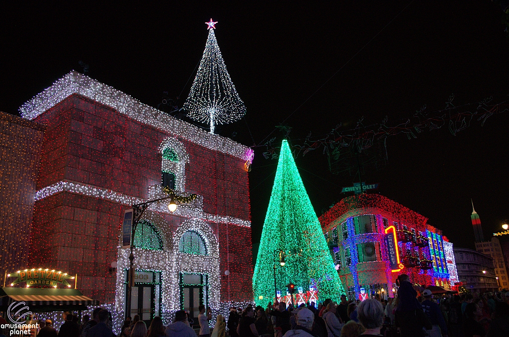 Osborne Family Spectacle of Dancing Lights