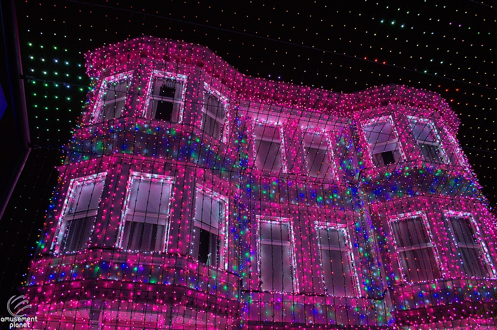 Osborne Family Spectacle of Dancing Lights