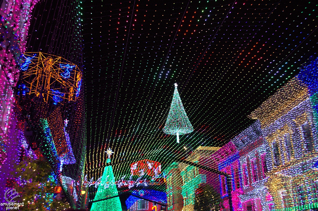 Osborne Family Spectacle of Dancing Lights