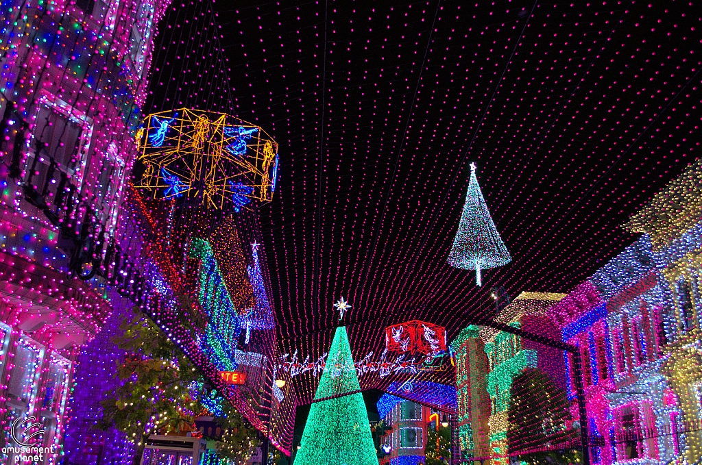 Osborne Family Spectacle of Dancing Lights