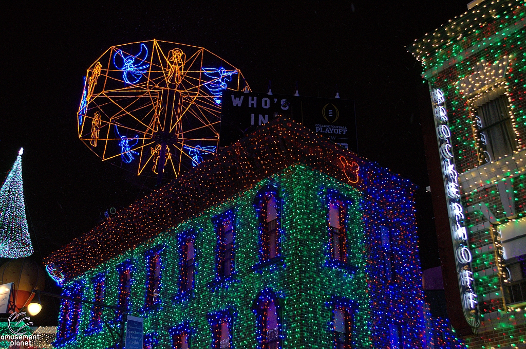 Osborne Family Spectacle of Dancing Lights