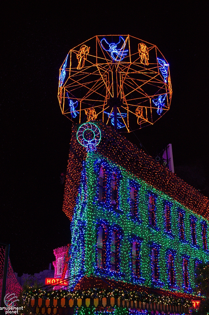 Osborne Family Spectacle of Dancing Lights