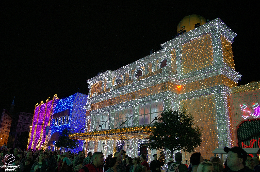 Osborne Family Spectacle of Dancing Lights