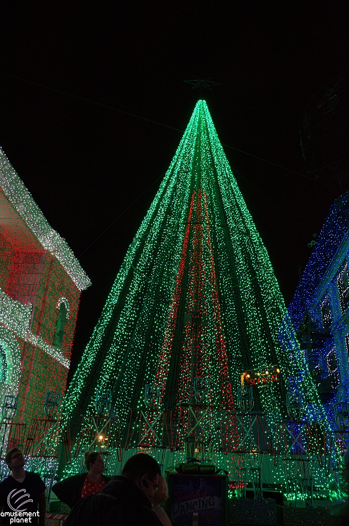 Osborne Family Spectacle of Dancing Lights