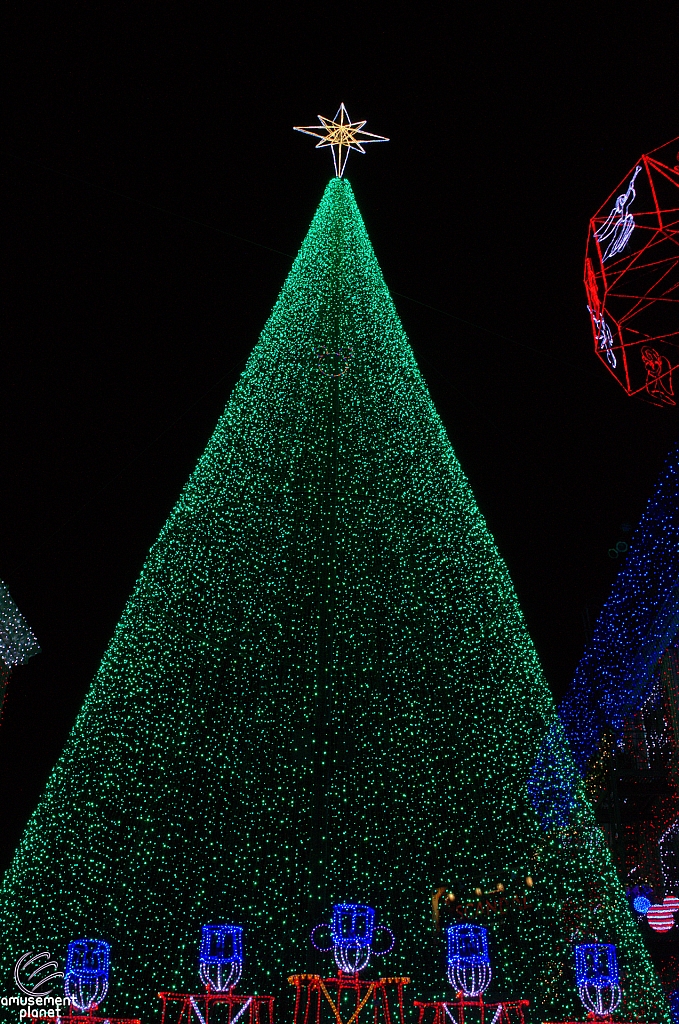 Osborne Family Spectacle of Dancing Lights