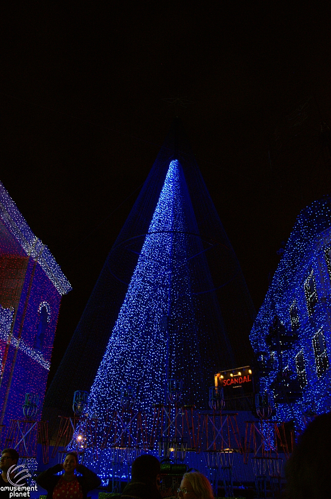 Osborne Family Spectacle of Dancing Lights
