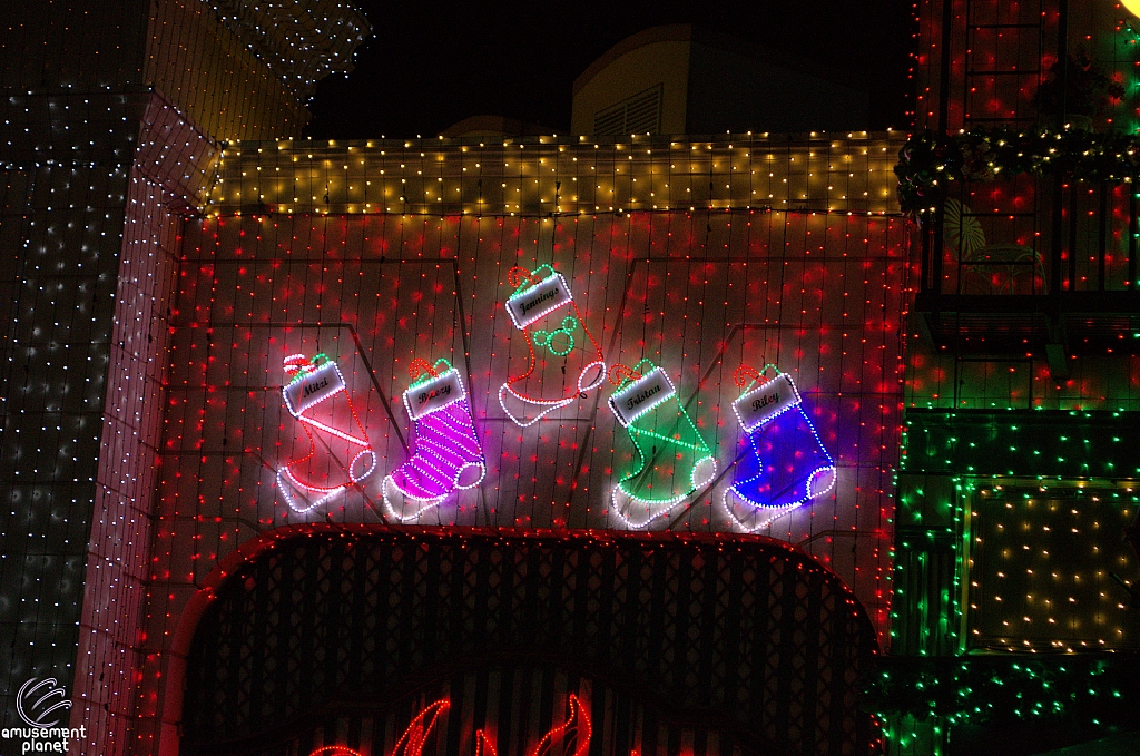 Osborne Family Spectacle of Dancing Lights