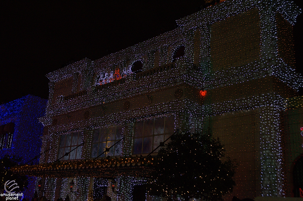 Osborne Family Spectacle of Dancing Lights