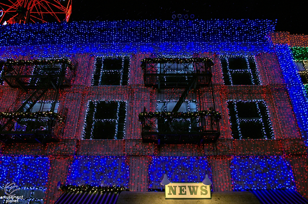 Osborne Family Spectacle of Dancing Lights