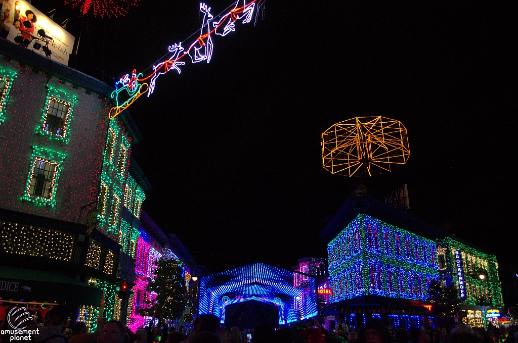 Osborne Family Spectacle of Dancing Lights