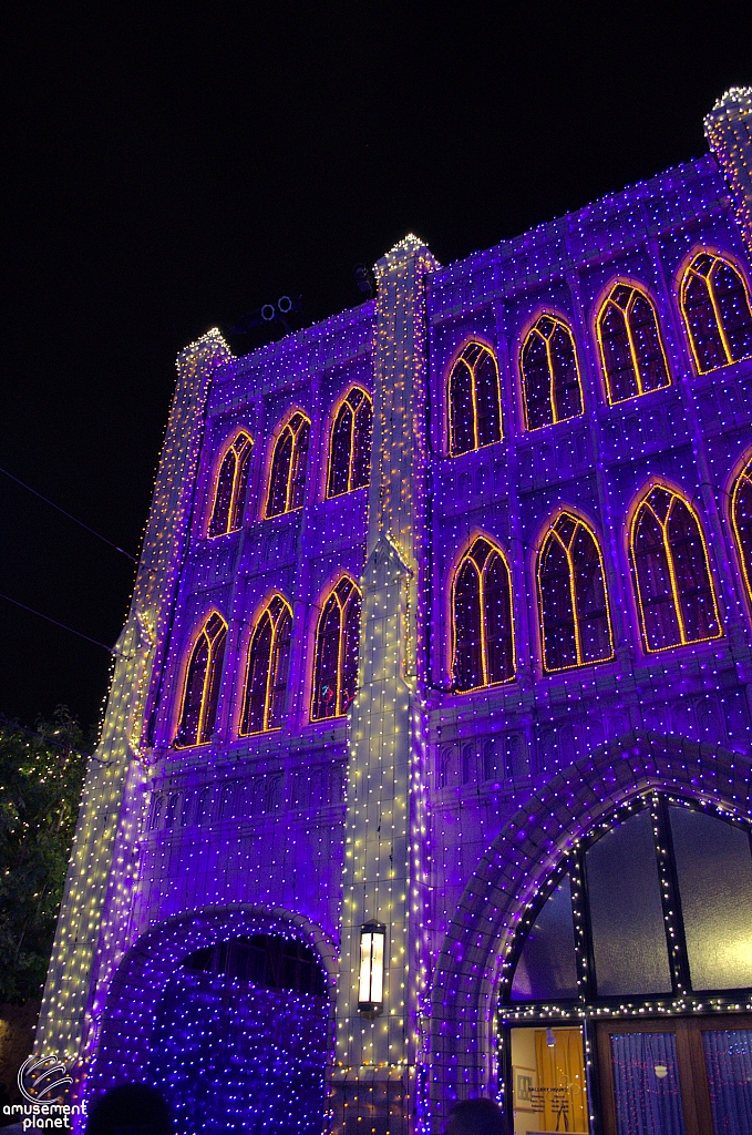 Osborne Family Spectacle of Dancing Lights